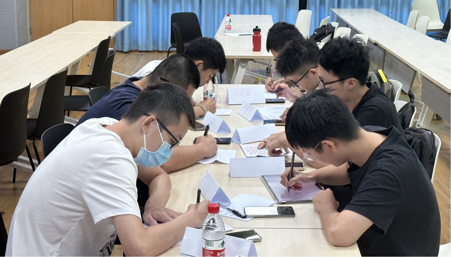 梯子游戏